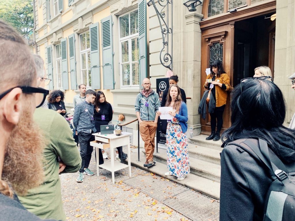 community_branding_00015